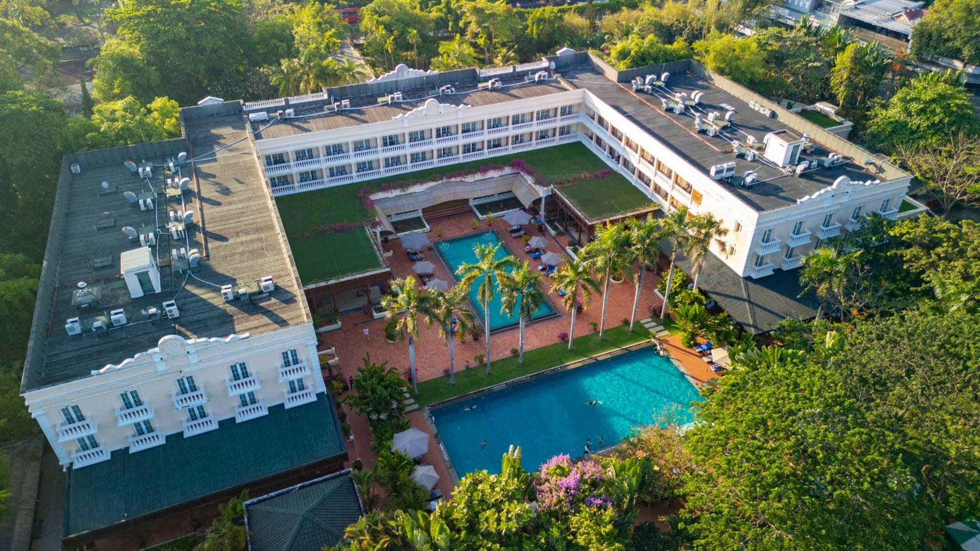 Victoria Can Tho Resort Екстериор снимка